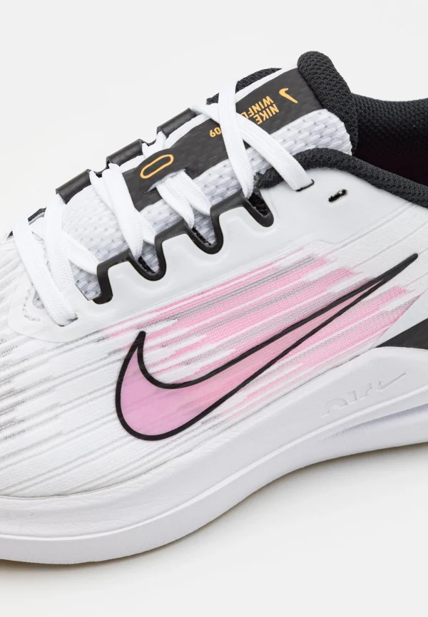 Nike Performance Wmns Air Winflo 9 – Chaussures De Running Neutres – White/Pink Spell/Black/Wheat Gold 8