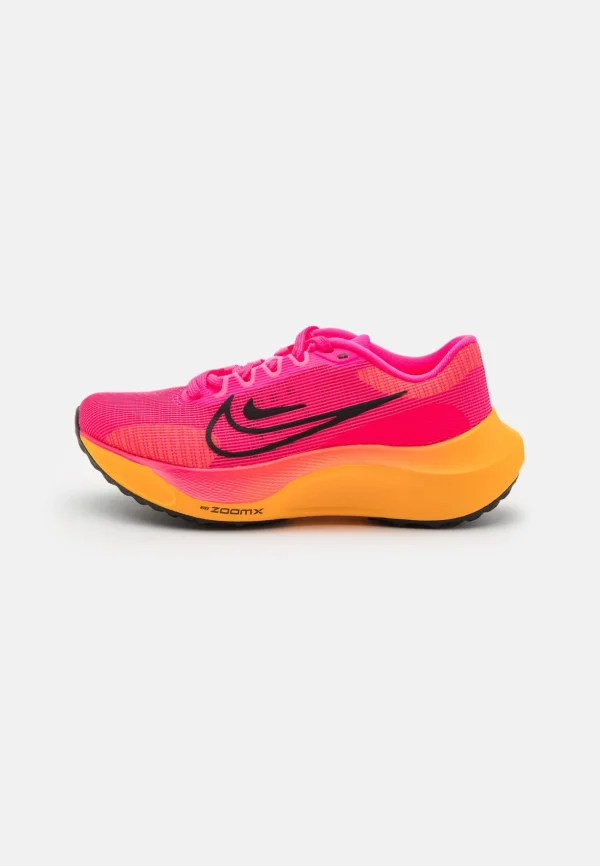 Nike Performance Zoom Fly 5 – Chaussures De Running Neutres – Hyper Pink/Black/Laser Orange 1