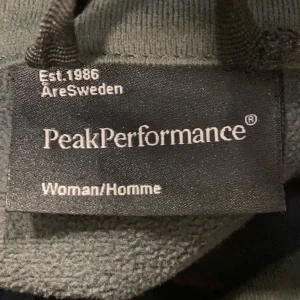 Peak Performance Ski Jacket Purple WMN-INT-M Women 10