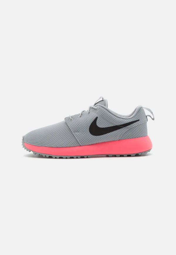 Roshe Next Nature – Chaussures De Golf – Light Smoke Grey/Black/Hot Punch 1