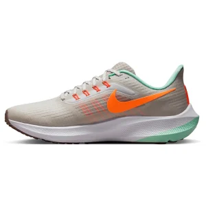 Nike – Women’s Air Zoom Pegasus 39 Premium – Chaussures De Running 10