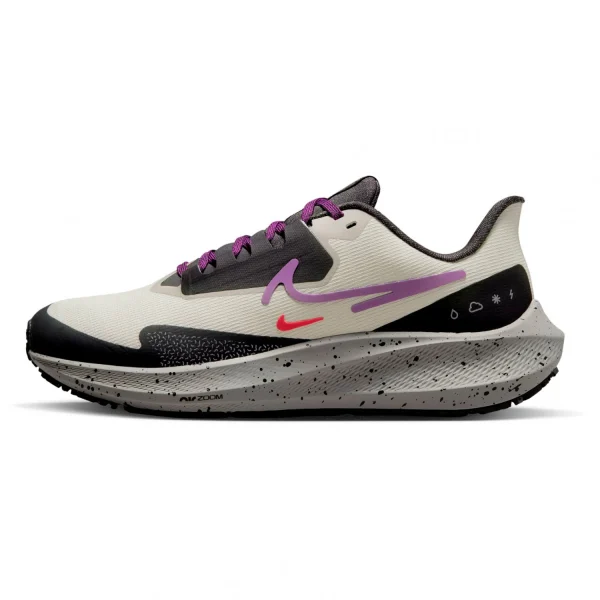 Nike – Women’s Air Zoom Pegasus 39 Shield – Chaussures De Running 1