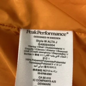 Peak Performance Ski Jacket Pink WMN-INT-S Women 12